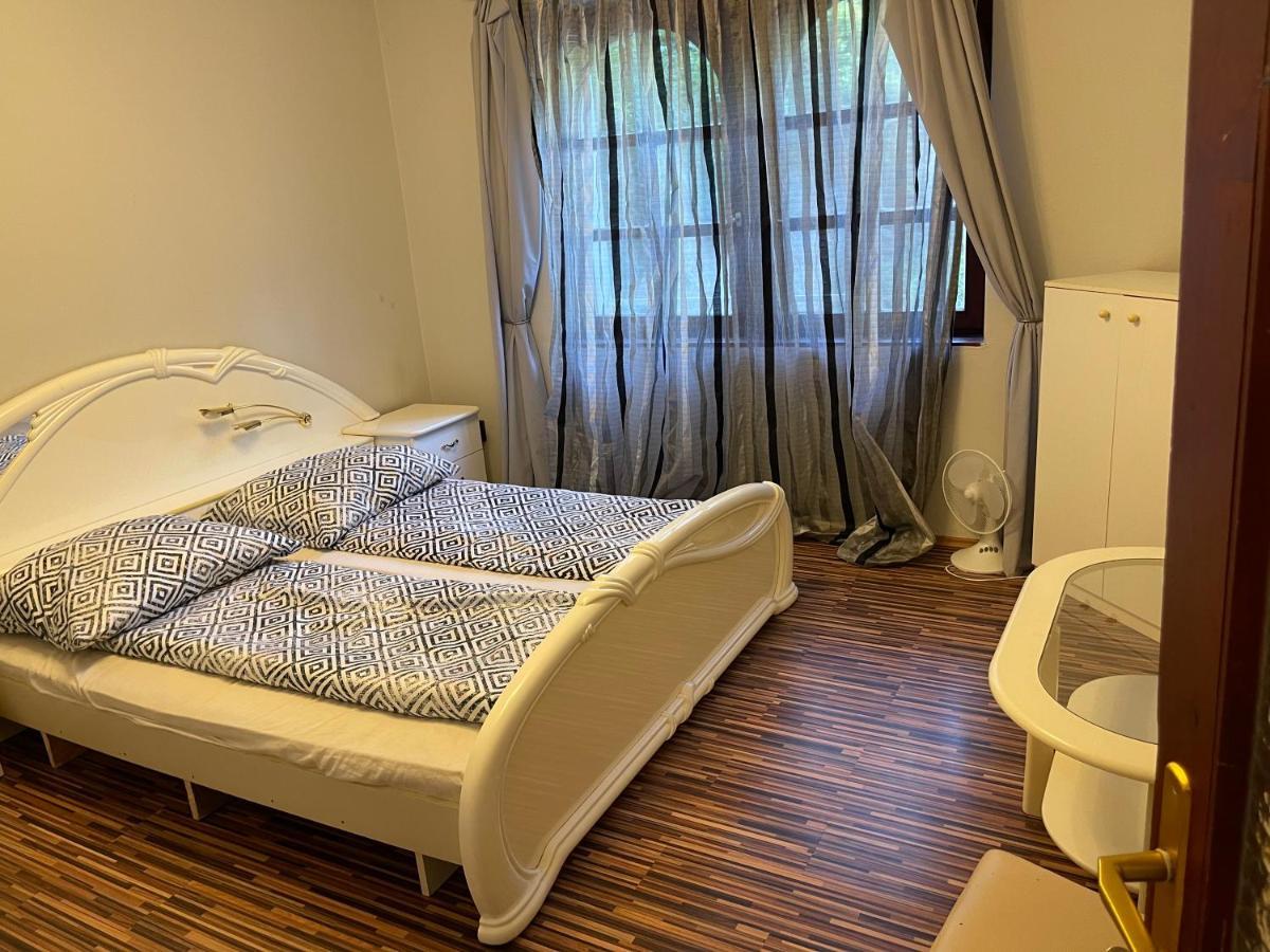 Szimpla Vendeghaz Hotell Miskolc Exteriör bild