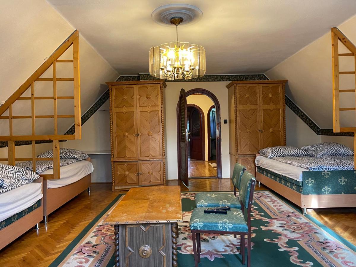 Szimpla Vendeghaz Hotell Miskolc Exteriör bild
