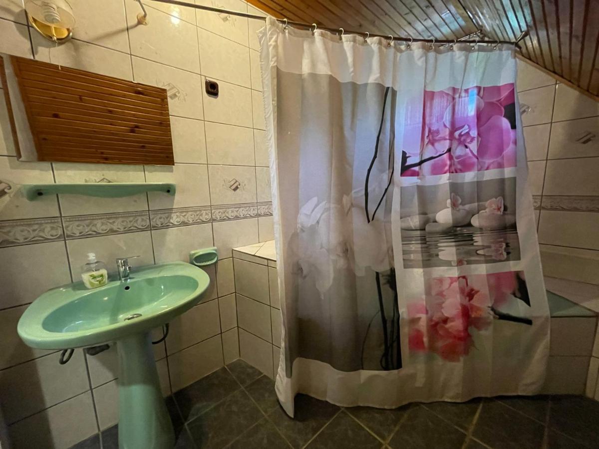 Szimpla Vendeghaz Hotell Miskolc Exteriör bild
