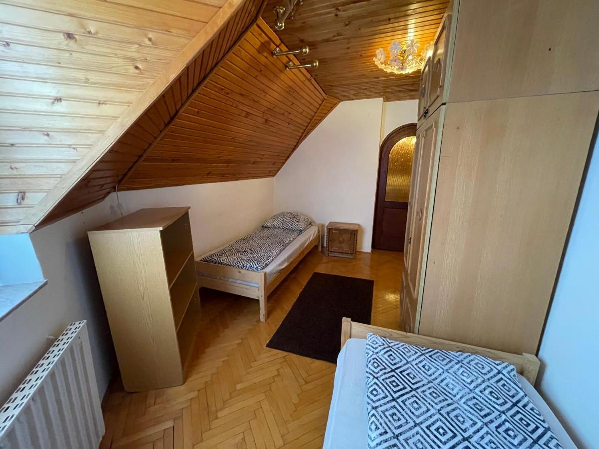 Szimpla Vendeghaz Hotell Miskolc Exteriör bild
